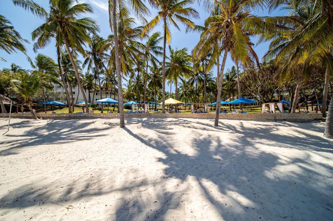 Prideinn Flamingo Beach Resort & Spa Mombasa Shanzu Exterior photo